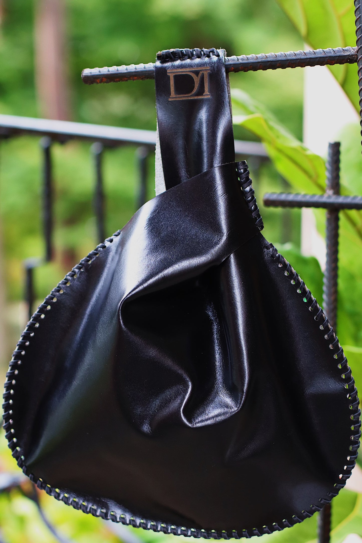 The Art Tease X Dmarxx Abstract Floral